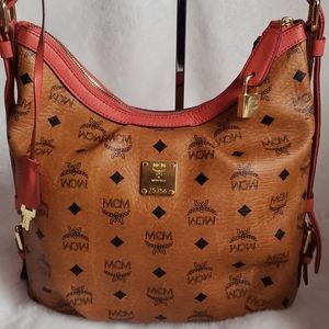 ♦️♦️S.O.L.D♦️♦️MCM 2-way bag